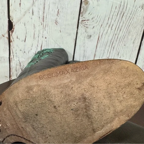 BCBG MAX AZRIA distressed Black leather blue raffia embroidery tall Boots 7 GUC